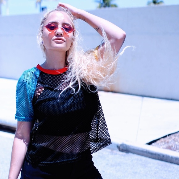 Miami Vibes Top - Picture 4 of 6